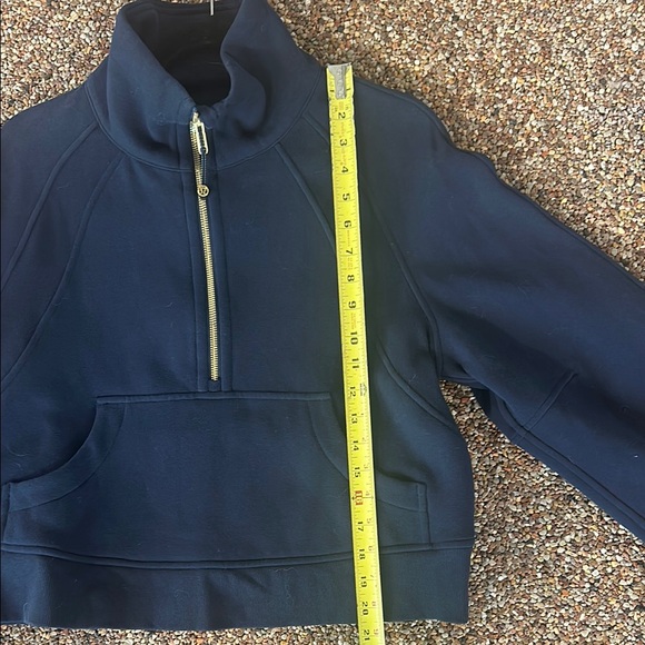 Lululemon Scuba Oversized Funnel Neck in True Navy - Picture 5 of 10